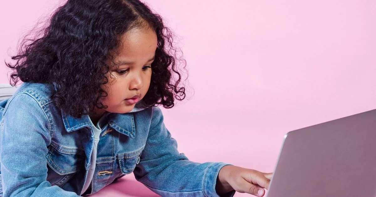 Use AI technology to make children's picture books, break through network restrictions, and attract millions of viewers!