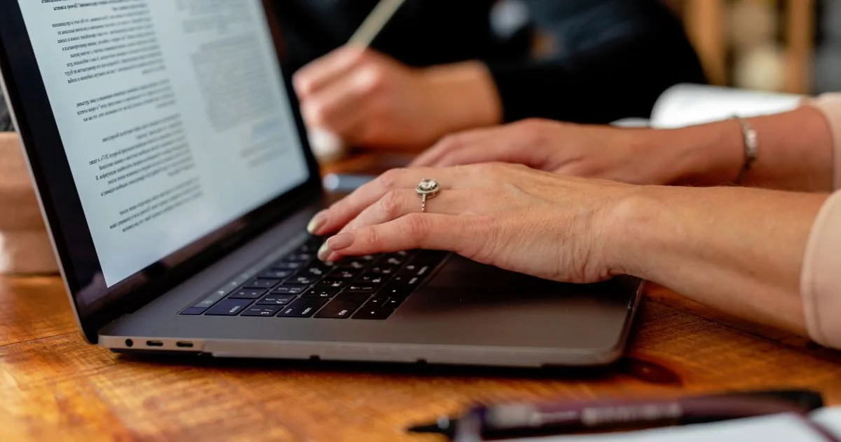 Micro-headline AI writing sideline project: daily entry 100 + simple copy operation is possible